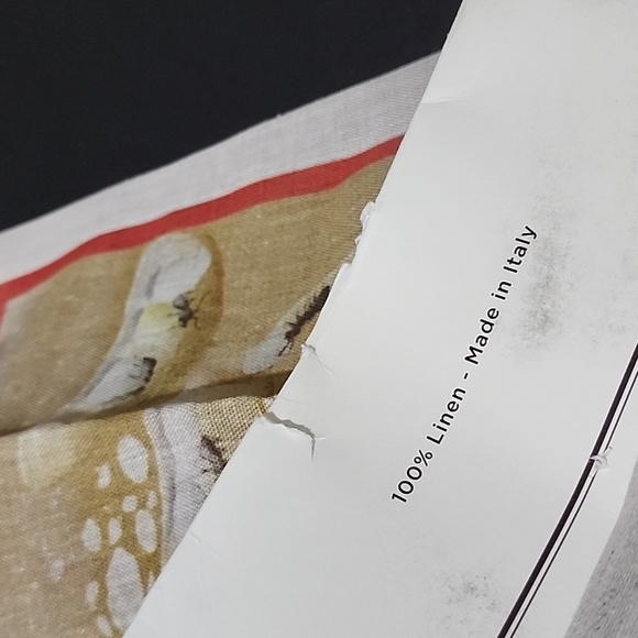 Woodland Bunny Table Runner 100% Linen and 6 cotton Napkins - Picture 7 of 8